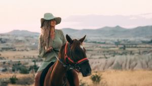 Social Media Tips for Cowgirl Entrepreneurs